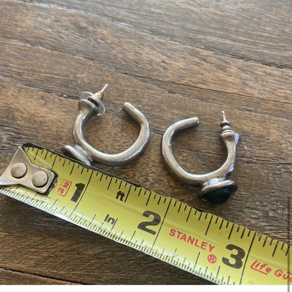 Vintage earrings Silver and blue/ green stone earrings with posts. - Picture 8 of 8